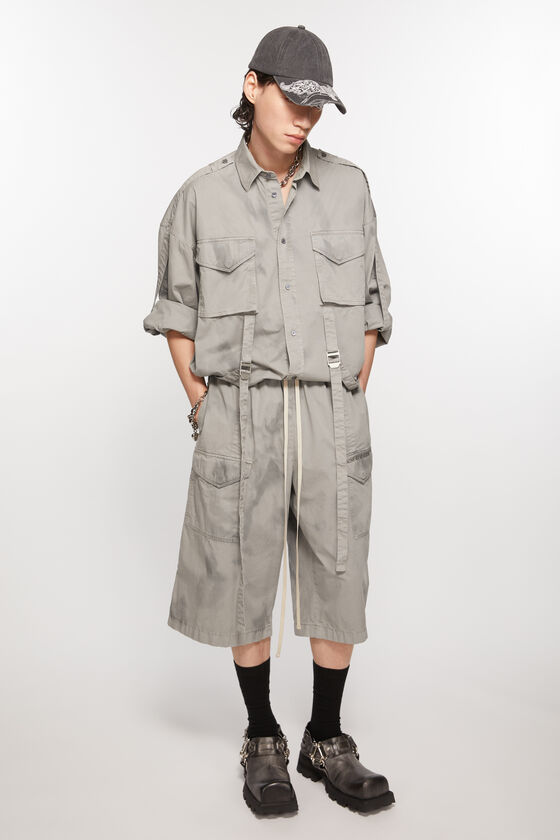 (image for) Acclaimed Cargo shorts